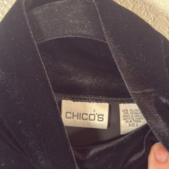 Chicos Black Velvet Mock Neck Blouse Cap Sleeve Size 2 (Large) - Picture 2 of 6